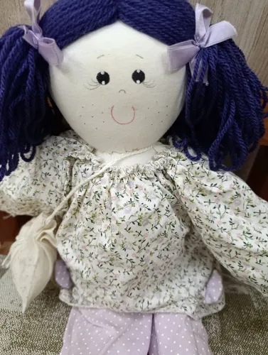 Boneca de Pano Artesanal Lavanda