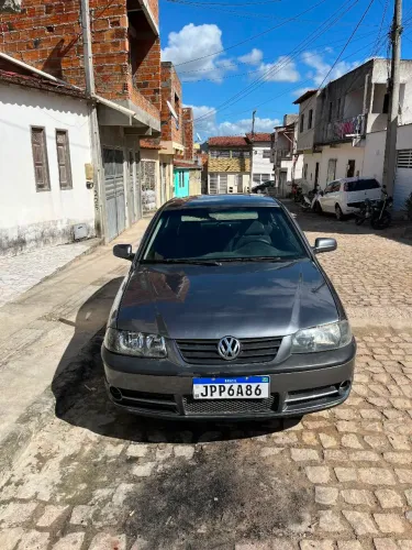 Volkswagen Gol 1.0 Plus 8V 2P (álcool) 2004