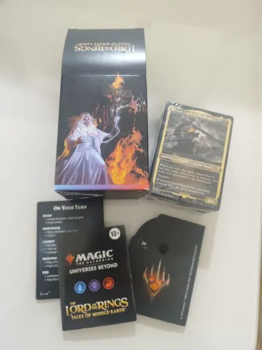 Commander Precon Magic the Gathering - Hosts of Mordor - Sauron - Senhos dos anéis