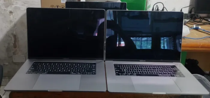 Notebook Apple Macbook Pro 2017 A1707