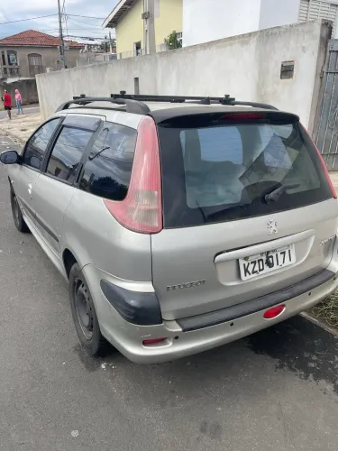 Peugeot 206 SW Presence 1.4/ 1.4 Flex 8V 5P 2005
