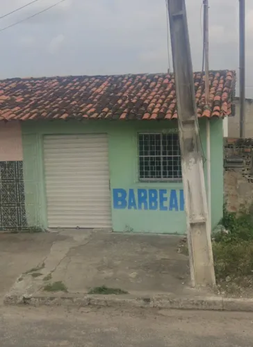 Vende-se casa na Piabeta 