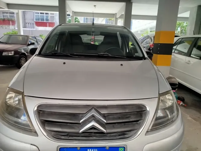 Citroen C3 GLX 1.4/ GLX Sonora 1.4 Flex 8V 5P 2012
