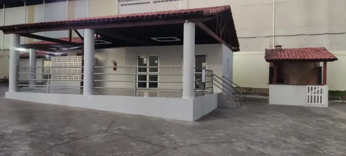 Alugo apartamento  2 quartos