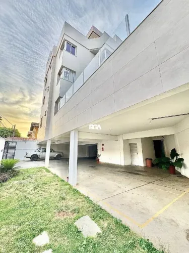 Área Privativa 3 Quartos (1 Suíte) 180m² 2 Vagas Santa Amélia, BH