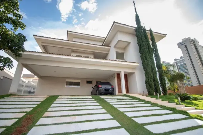 Excelente Casa para aluguel com 5 suítes no Condomínio Flamboyant Araguaia
