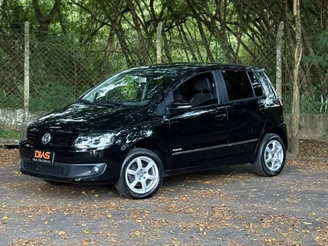 Volkswagen Fox 1.6 MI Total Flex 8V 5P 2014