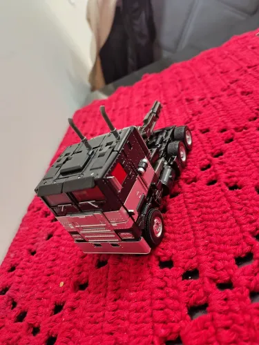 Transformers Nemesis Prime Ko
