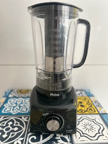 Liquidificador Philco PH900 Turbo 1200W 12 Velocidades com Filtro (usado)