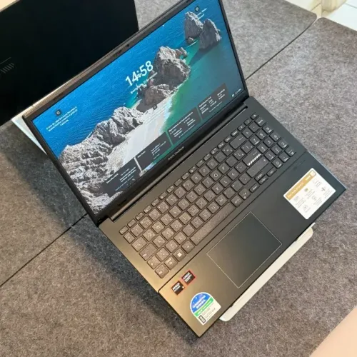 Notebook Asus VivoBook - Ryzen 5 7520u - 8gb - 256gb SSD - Tela 15.6 Full HD