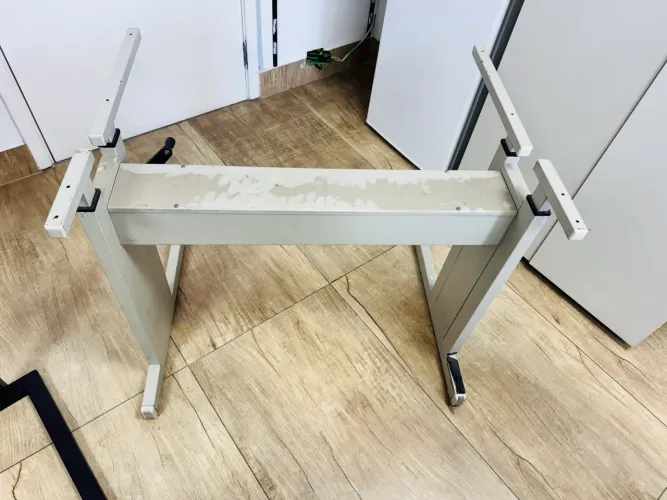 5 Pés de mesa para PA com 2 regulagens