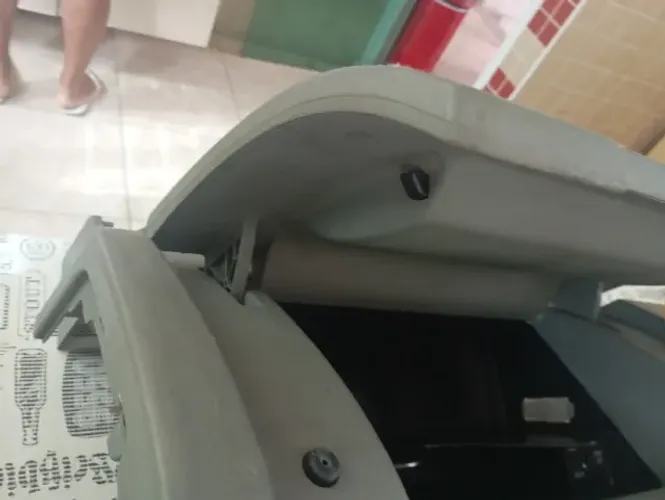 PORTA LUVAS  VW/NEW BEETLE  ÓTIMO PREÇO !!!