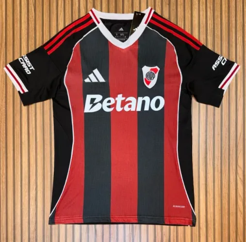 Camiseta River Plate
