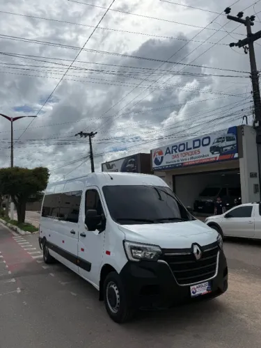 Renault Master 2.3 DCI Executive Longo 16L Dies 2025