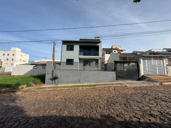 Casa à venda no bairro Efapi em Chapecó