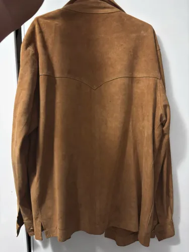 CAMISA DE CAMURÇA EM PELE GENUÍNA - TAMANHO G