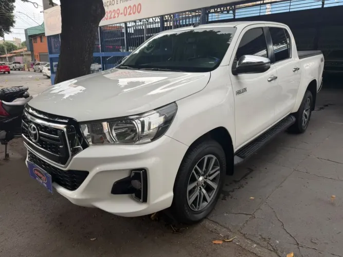 Toyota Hilux CD 4X4 2.8 Diesel Aut. 2020