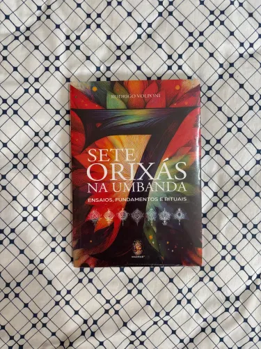 Livro Sete Orixás na Umbanda 