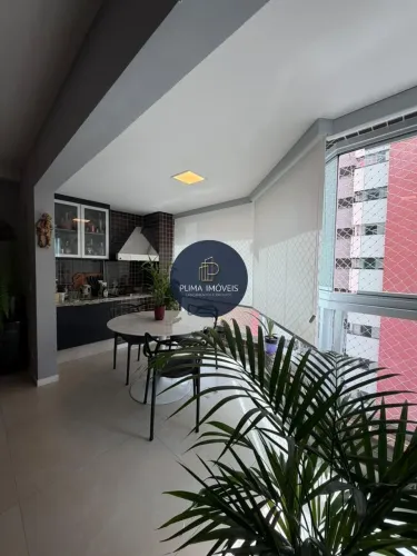 Apartamento a venda na Vila Assunção com sacada gourmet- 3 dorms- 2 vagas