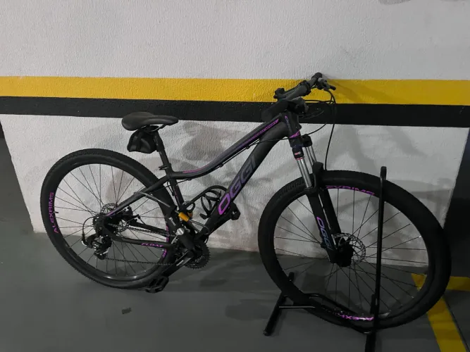 Bicicleta feminina oggi float spot aro 29