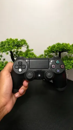 Controle PS4 Original Preto