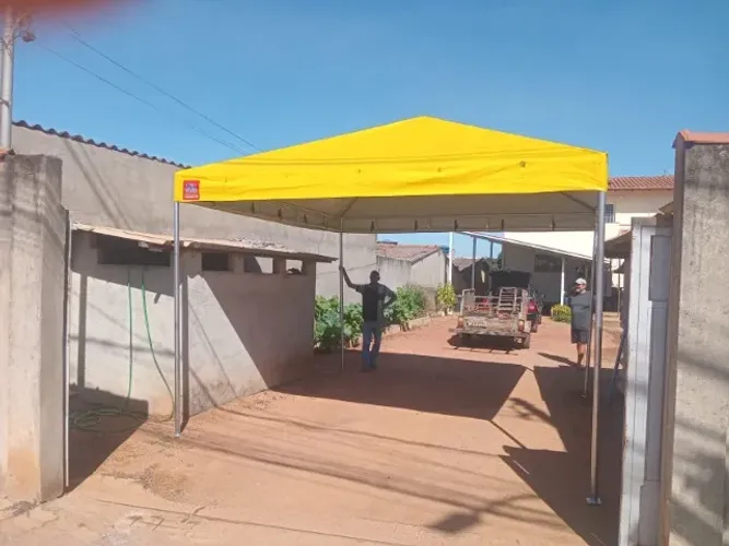 Tenda 6x6 nova