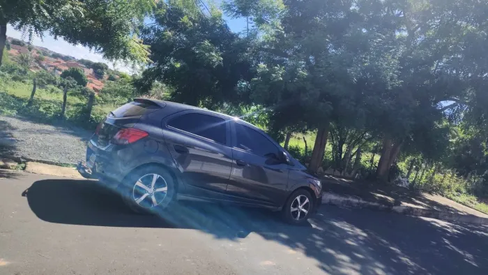 Chevrolet Onix JOY Hatch 1.0 8V Flex Mec. 4P 2019