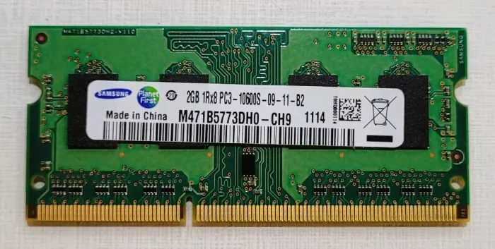 Memória RAM Samsung SO-DIMM DDR3 PC3-10600S 1333 MHz 2 GB
