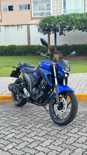 YAMAHA FZ25 2025