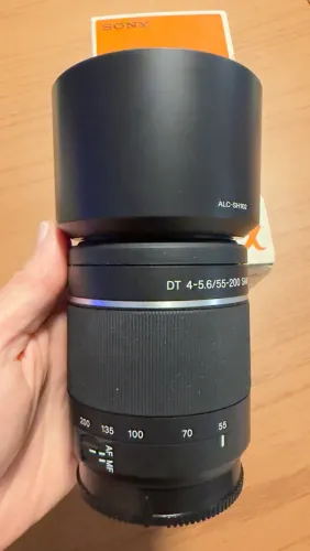 Lente Sony sal 55200 mm F45.6 Sam Li amount