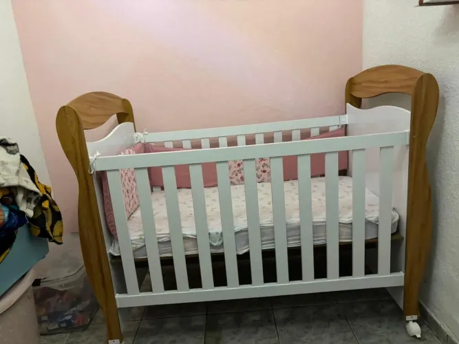 ? BERÇO INFANTIL SEMINOVO À VENDA!