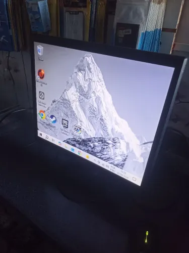 monitor pctop slim 17 polegadas full hd , HDMI e VGA ótimo estado para usar