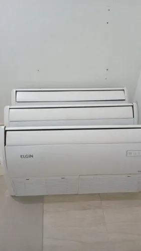 VENDO 4 AR CONDICIONADO PISO TETO ELGIN 
