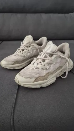 Oportunidade: Adidas Ozweego Originals impecável!