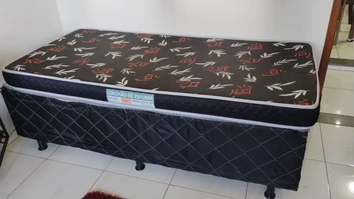 Cama de solteiro com box biflex