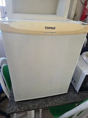 Frigobar cônsul funcionando perfeitamente 