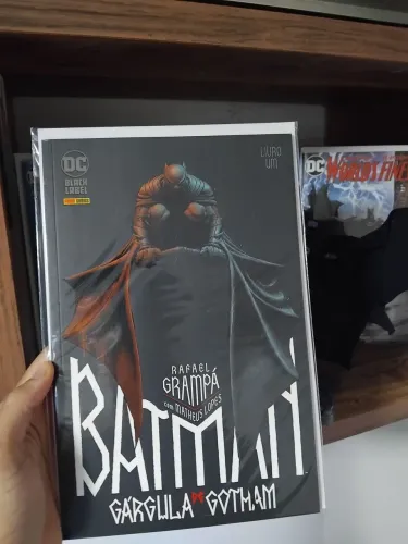 Batman a Gargula de Gotham. Completa em 4 volumes.
