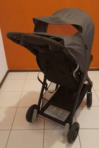 Carrinho de Bebe e Bebe conforto - Travel System Safety 1st