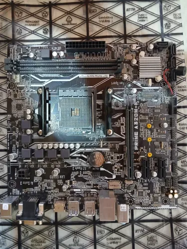 Placa-Mãe Asus Prime A320M-K + Cooler AMD Wraith Stealth Original (Com Espelho)