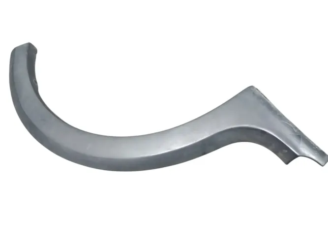 Alargador de paralama direito Sandero Stepway original 
