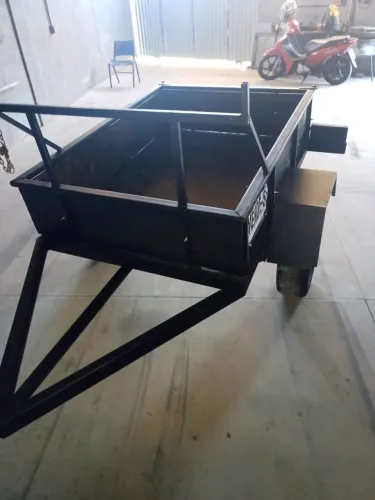 Vende se reboque,1,50/1,20