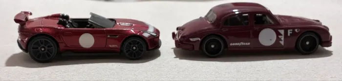 Dupla Jaguar Hot Wheels