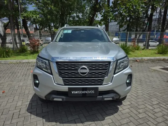 Nissan Frontier XE CD 4X4 2.3 Bi-TB Diesel Aut. 2025