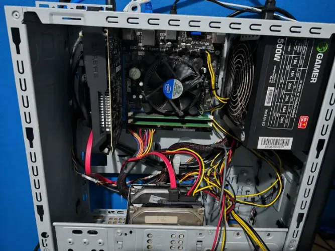 PC Gamer Gtx 1050 S/Gabinete Troco
