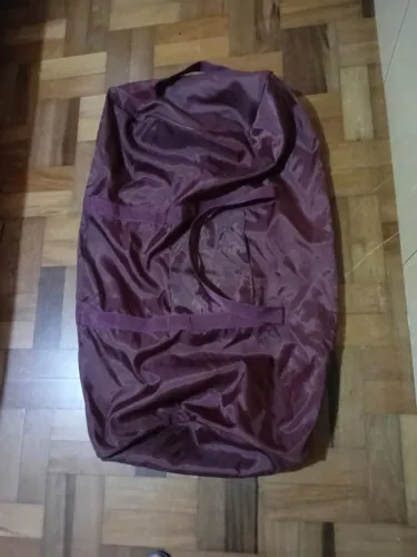 Sacola bem nova grande nylon forte ideal para sacoleiros