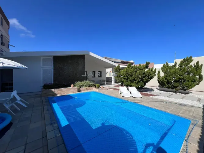 Casa à venda no Barro duro - R$ 890.000,00