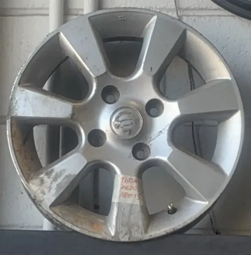 Roda Liga Leve Aro 15 Tiida 2010