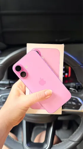 iPhone 16 impecável