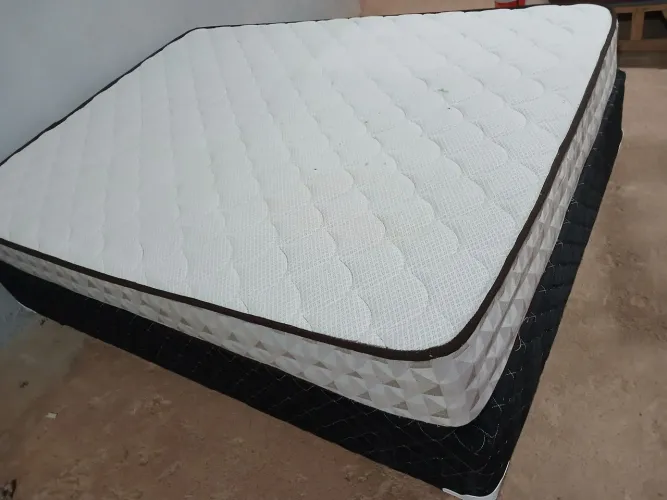 Cama box casal