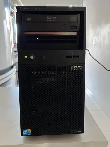 Servidor IBM - X3100 M4 - 4 GB RAM - INTEL XEON